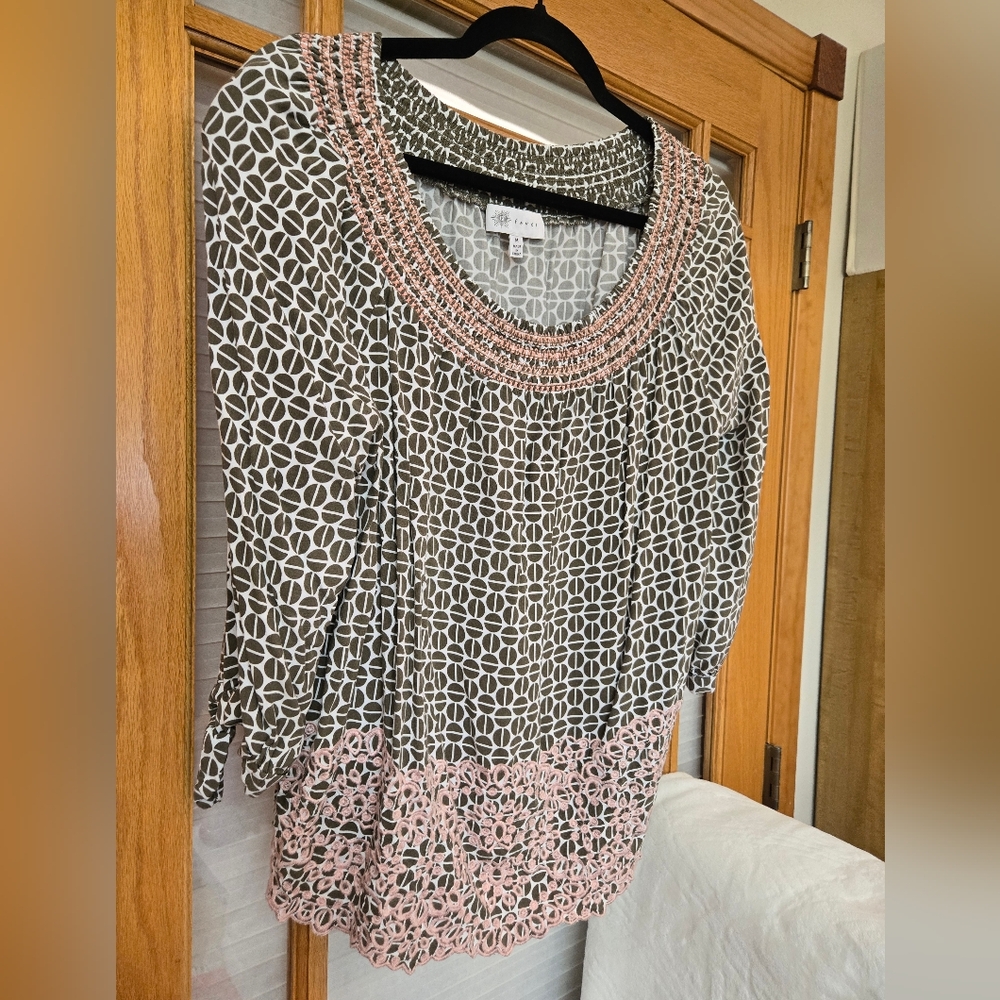 Women's Patterned Top - Olive and Pink Lace